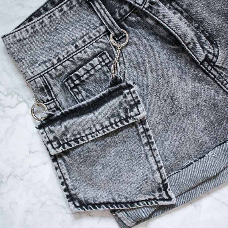 Starfruit Chain Pocket Detail Asymmetrical Denim Shorts